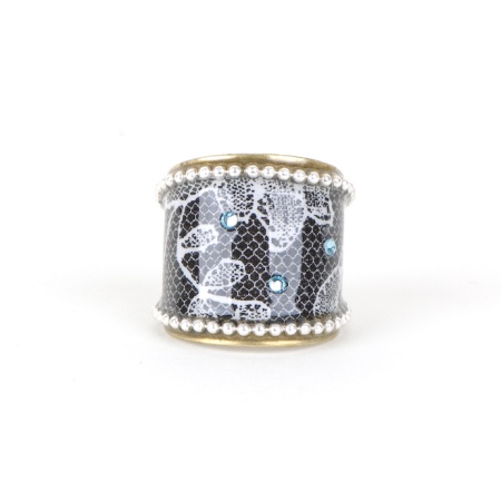 Ronde Ring zwart, wit, zilver en wit