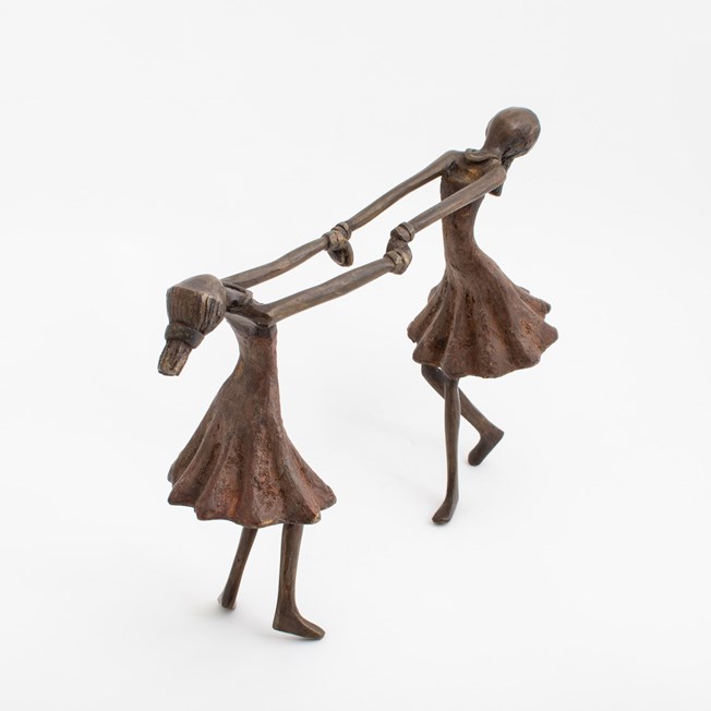 Sculptuur Dansende Meisjes