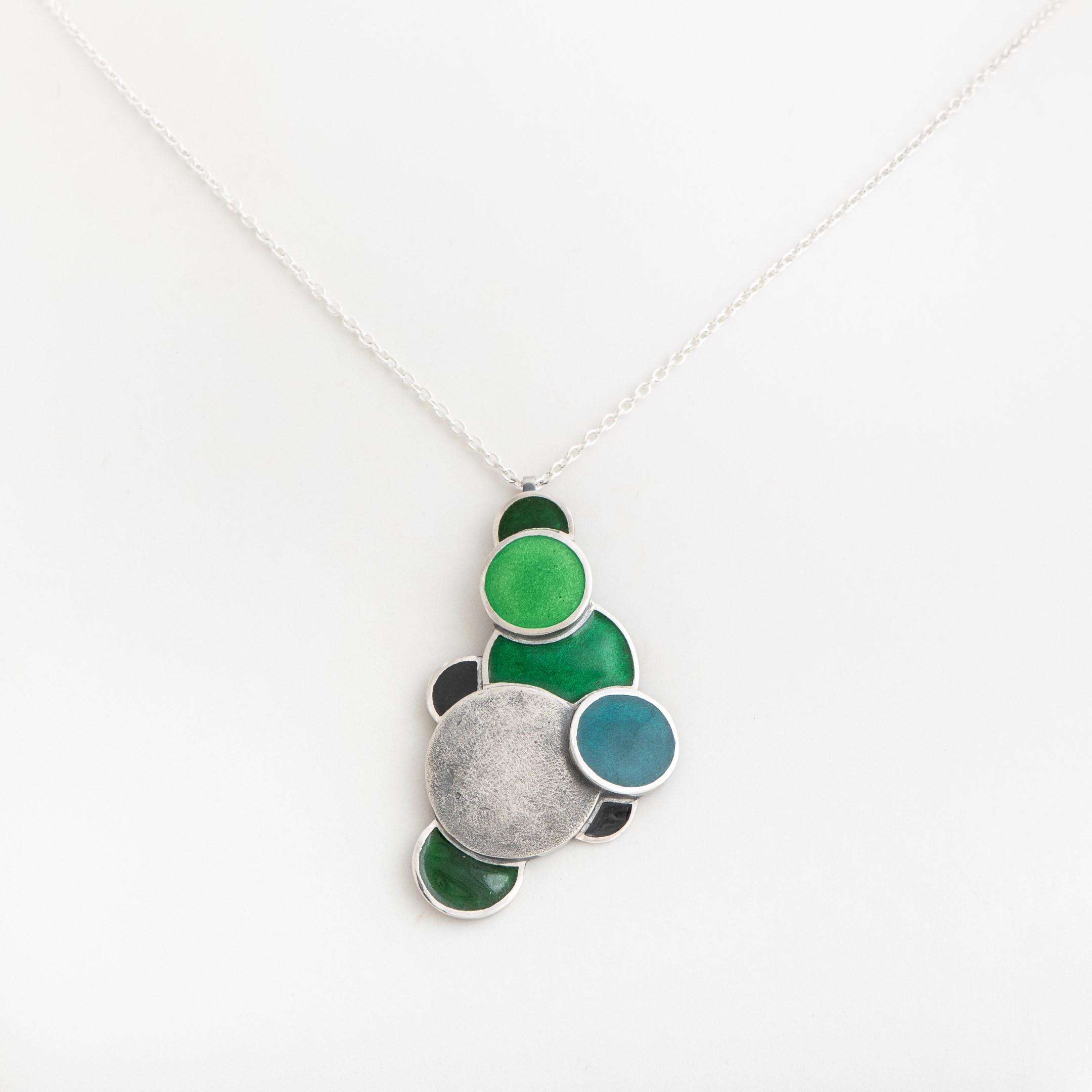 Collier Green Circles