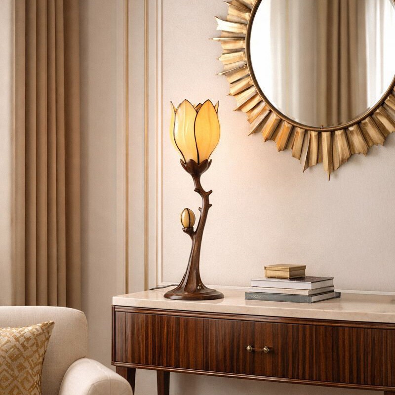 Calyx Tiffany Sculpture, tafel of lage vloerlamp