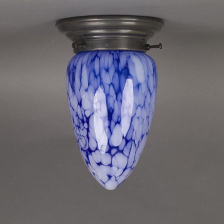 Plafonniere Gekleurde Menhir in blauw glas met afgerond brons armatuur