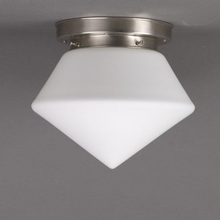 Plafonniere La Balise in gematteerd wit glas met strak matnikkel armatuur