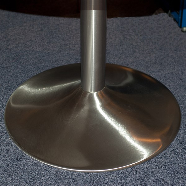 Ronde Retro Tafel Voet