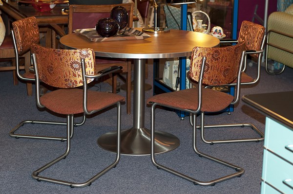 Sfeerbeeld Set van 4 RVS Buisstoelen Lalique