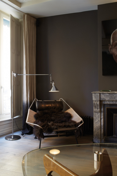 Sfeerimpressie Vloerlamp La Lampe Gras No. 215
